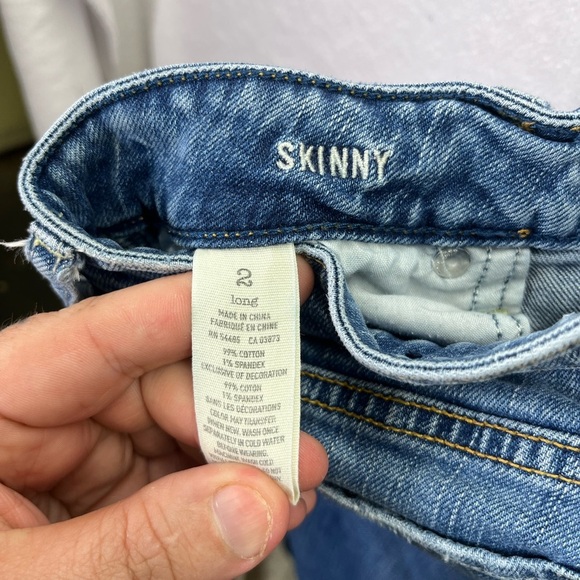 American Eagle Stretch Skinny Jeans Womens 2 Long Blue Denim Distressed 2214 - Picture 3 of 10